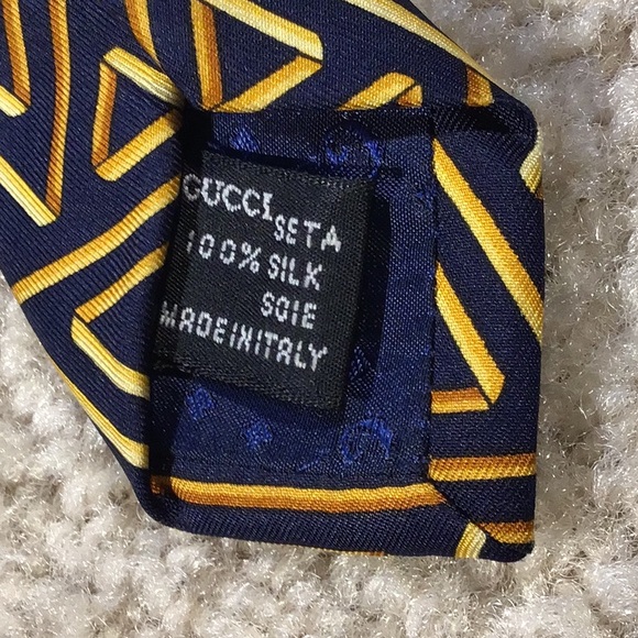 New, never worn Gucci made in Italy - Picture 8 of 8